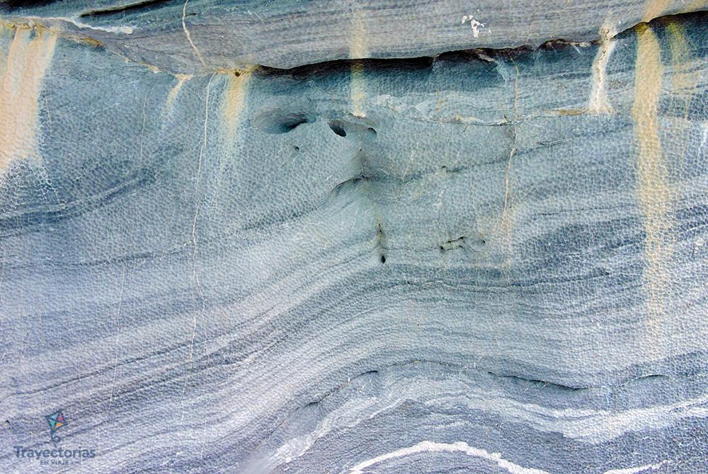 Textura de mármol al interior de las cavernas